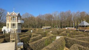 Drielandenpunt Vaals. Toffe doolhof en knikkerbaan!